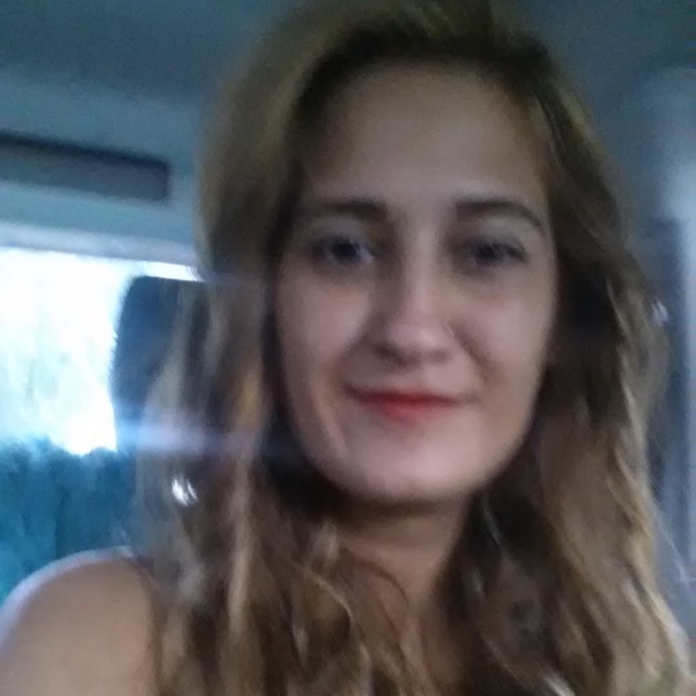 Meet your Posher, Selina